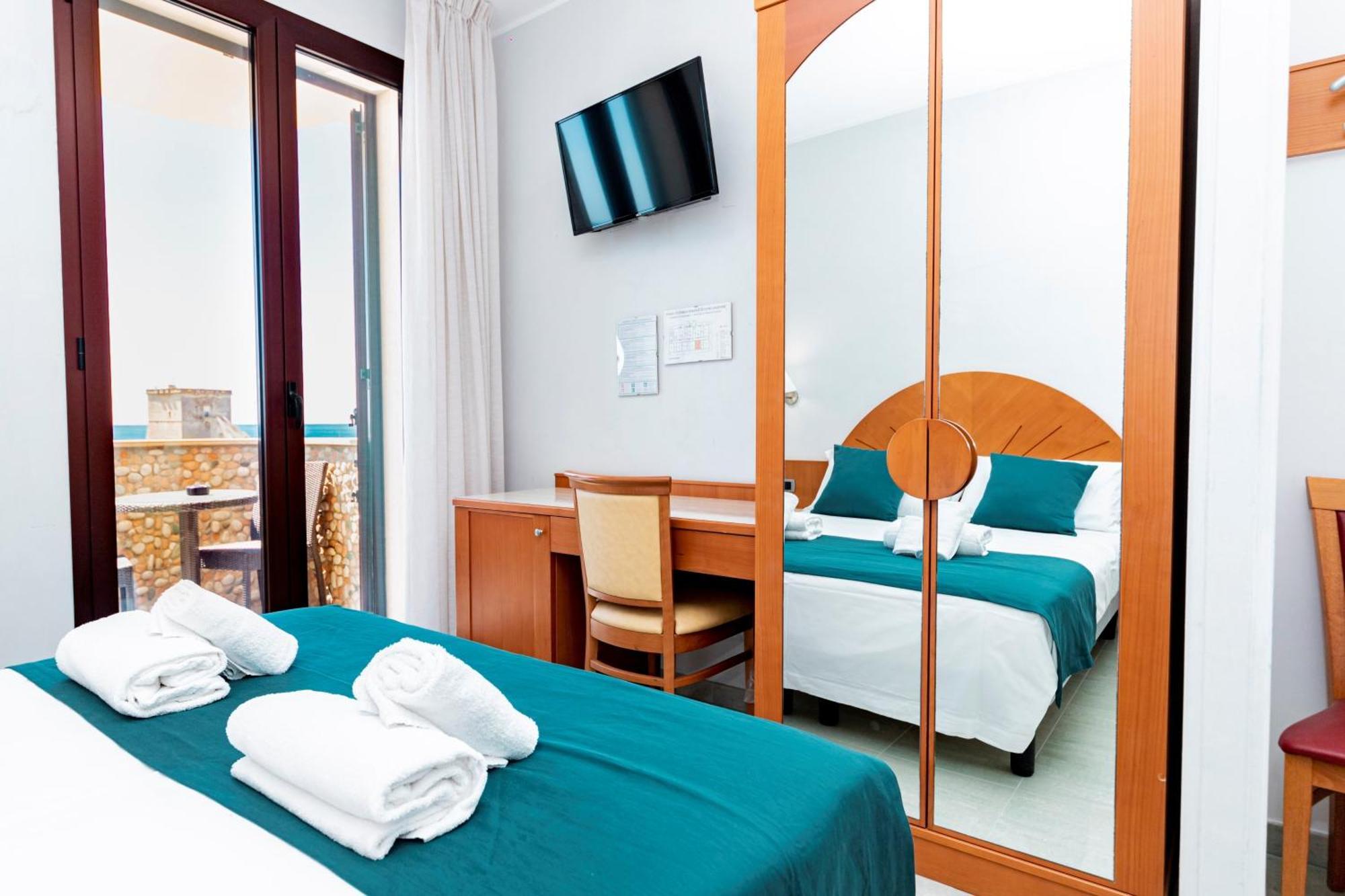 Alba Hotel 4*
