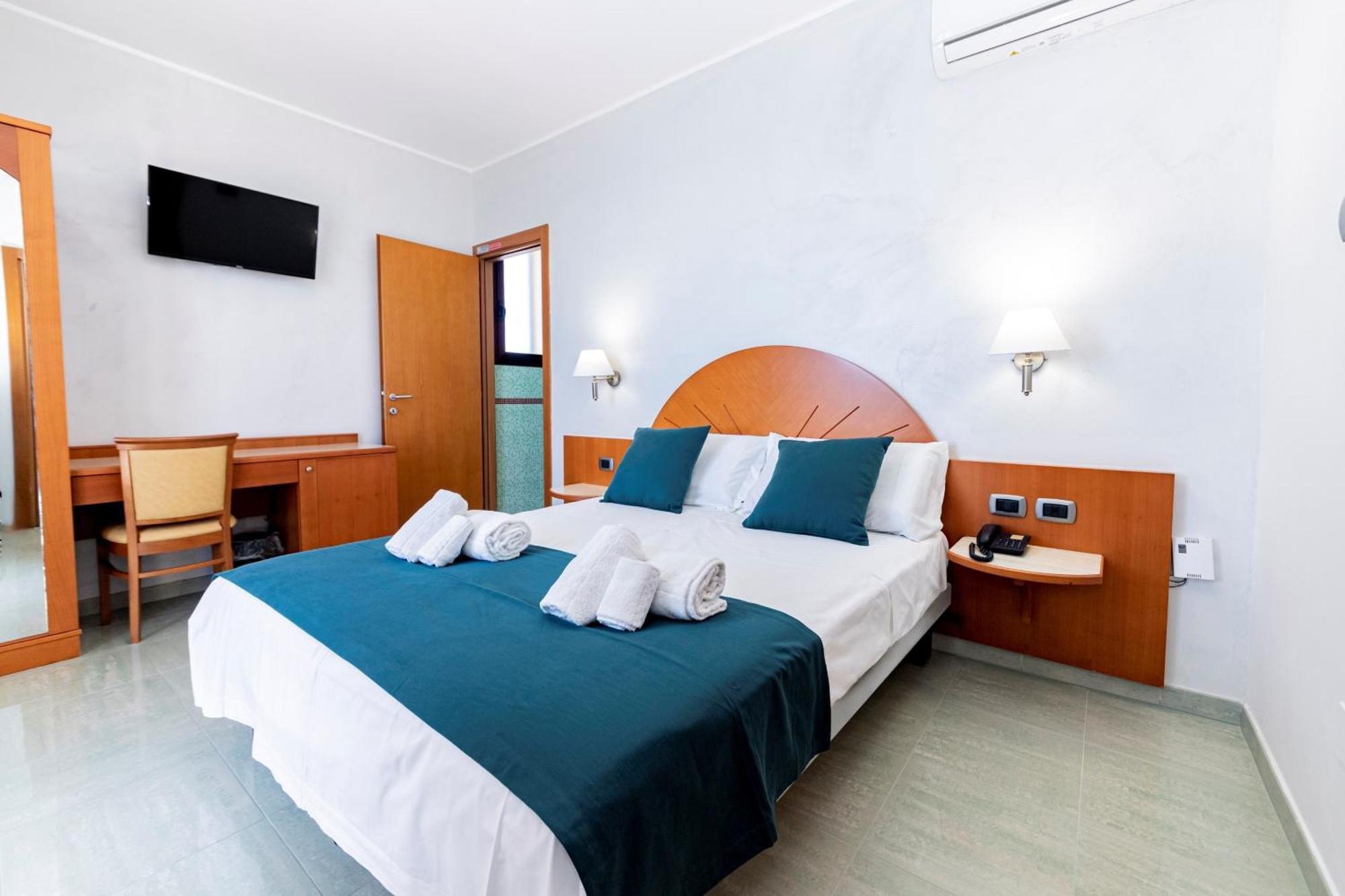 Alba Hotel 4*