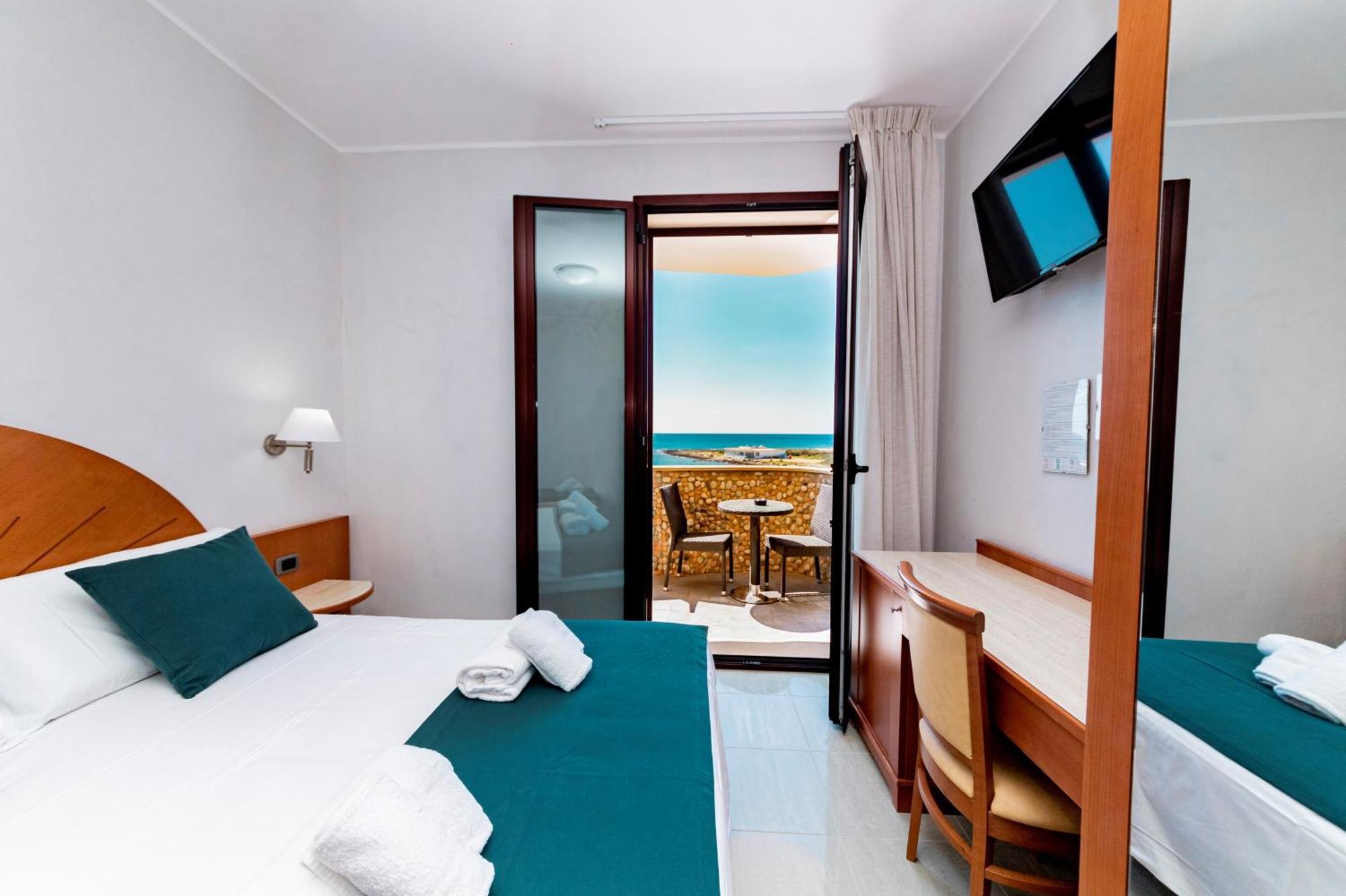 Hotel Alba Torre Lapillo