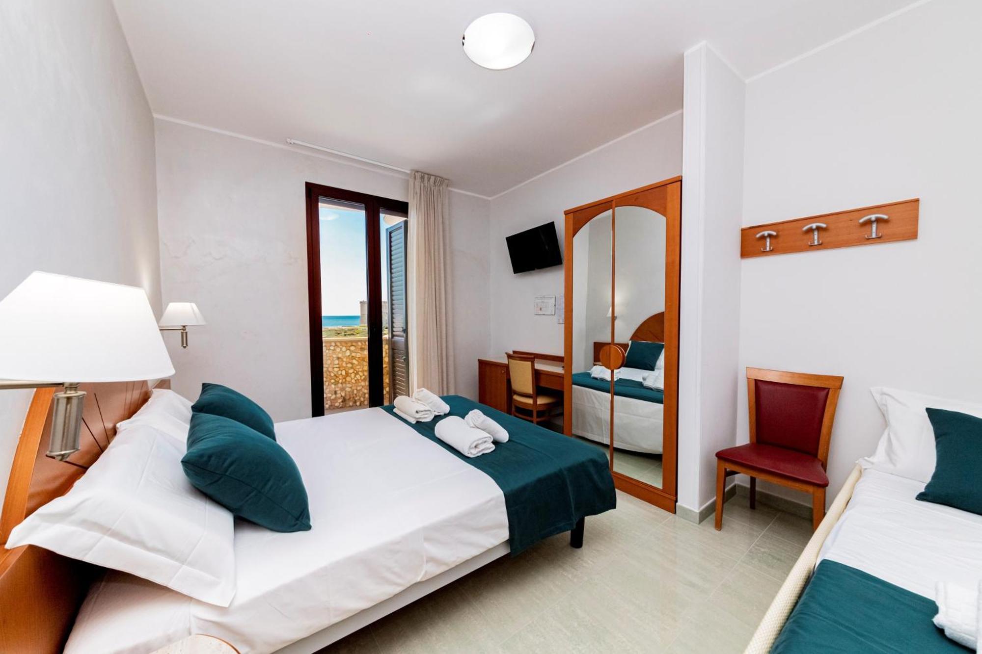 Hotel Alba Torre Lapillo